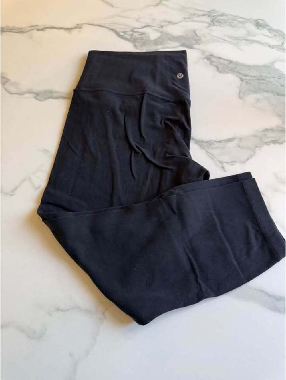 Lulu 🍋 woman’s pants black size 16